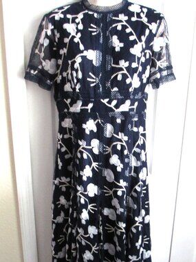 ANTONIO MELANI Navy and White Floral Lace Dress